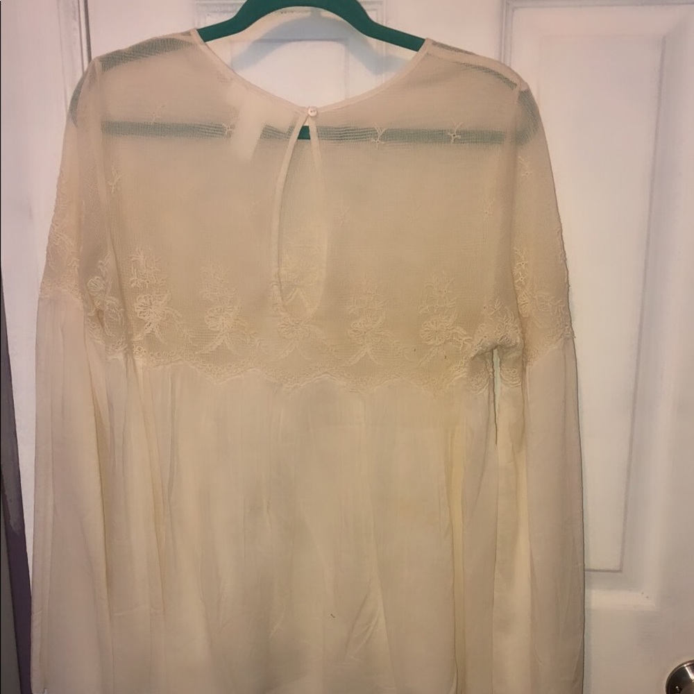 Blouse - Picture 3 of 4